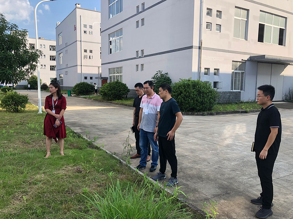 國資運(yùn)營公司走訪九龍園區(qū)企業(yè)，服務(wù)重點(diǎn)項(xiàng)目發(fā)展